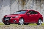 Especificaciones de coches y el consumo de combustible para Mazda 3