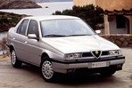 caractéristiques automobiles et la consommation de carburant pour Alfa Romeo 155