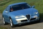caractéristiques automobiles et la consommation de carburant pour Alfa Romeo GTV