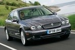 caractéristiques automobiles et la consommation de carburant pour Jaguar X-Type